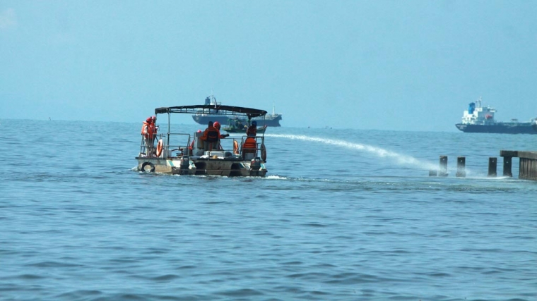 Pencemaran Laut oleh Limbah Kapal Pencemaran Laut oleh Limbah Kapal