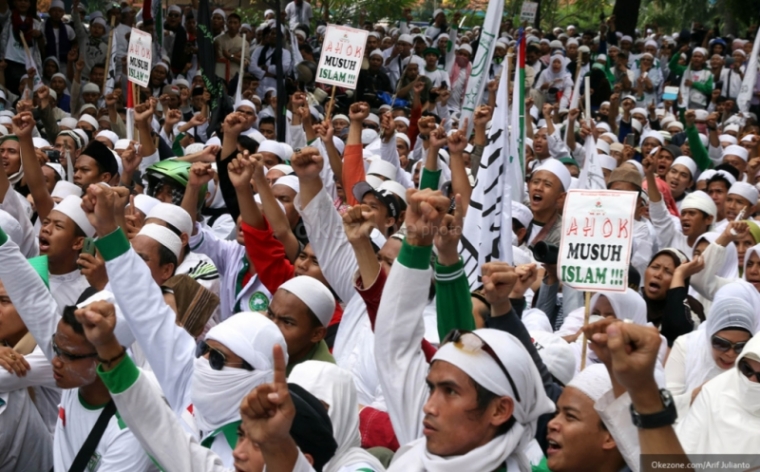 Kata Siapa FPI Tidak Bisa Dibubarkan ? Ini Cara Membubarkan FPI Kata Siapa FPI Tidak Bisa Dibubarkan ? Ini Cara Membubarkan FPI