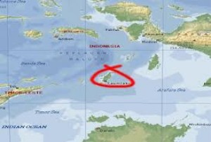 Pilkada Kab. MalRa: Petahana Rentanubun di Posisi Rentan... Pilkada Kab. MalRa: Petahana Rentanubun di Posisi Rentan...