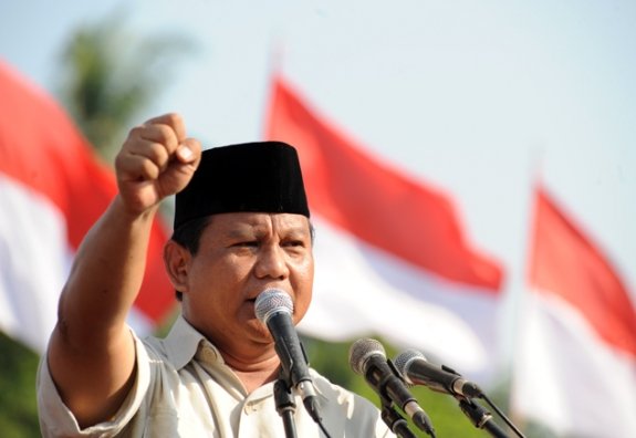Survey Terbaru Capres 2014: Prabowo Melejit Survey Terbaru Capres 2014: Prabowo Melejit