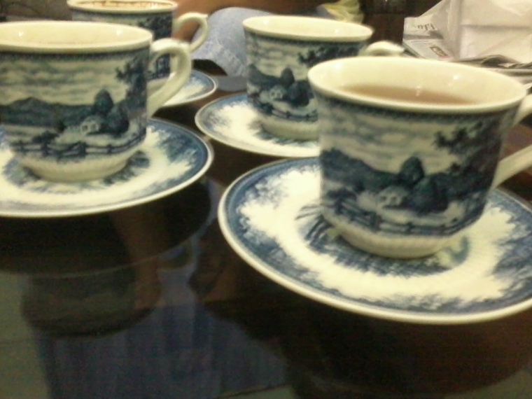 Kopi Hitam untuk Kekasih Kopi Hitam untuk Kekasih