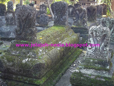 Menyimak Kawasan Makam Kuno di Kota Gresik Menyimak Kawasan Makam Kuno di Kota Gresik