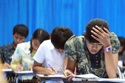 Ketahuan Plagiat: Tidak Lulus Sidang Skripsi Ketahuan Plagiat: Tidak Lulus Sidang Skripsi