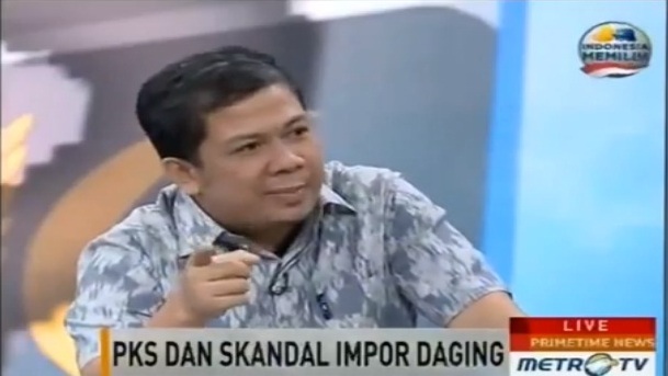 Ketika Fahri Hamzah Menguliahi Johan Budi tentang Hukum Acara Penyitaan Ketika Fahri Hamzah Menguliahi Johan Budi tentang Hukum Acara Penyitaan