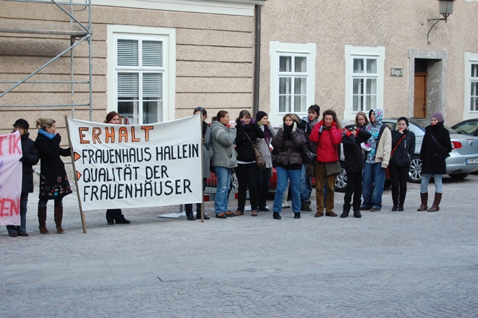 Menilik Sekilas Frauenhaus (Rumah Perlindungan Perempuan) di Jerman Menilik Sekilas Frauenhaus (Rumah Perlindungan Perempuan) di Jerman