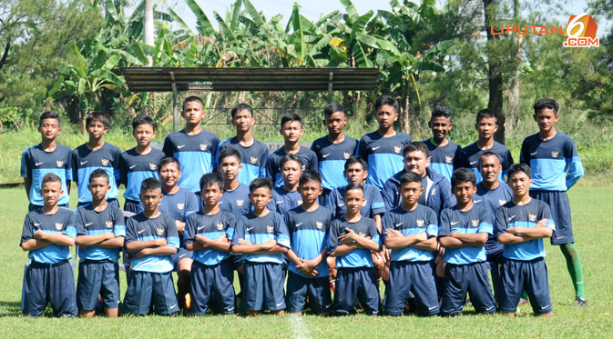 Trend rambut Mohawk menjadi simbol kekompakan Timnas Indonesia U-14 Trend rambut Mohawk menjadi simbol kekompakan Timnas Indonesia U-14