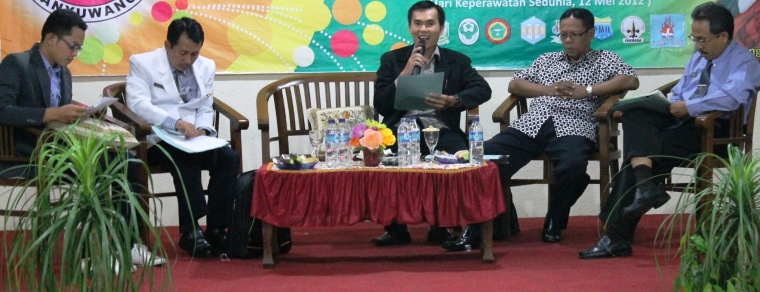 Prospek Perawat di Masa Depan, Bagaimana Menyikapi? Prospek Perawat di Masa Depan, Bagaimana Menyikapi?