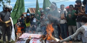 Awas! Donatur Gelap Demo 25 Maret Awas! Donatur Gelap Demo 25 Maret