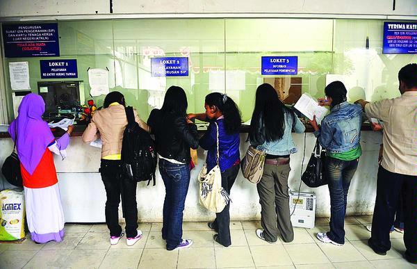 Kepedulian Perusahaan di Malaysia untuk TKI di Hari Buruh Kepedulian Perusahaan di Malaysia untuk TKI di Hari Buruh