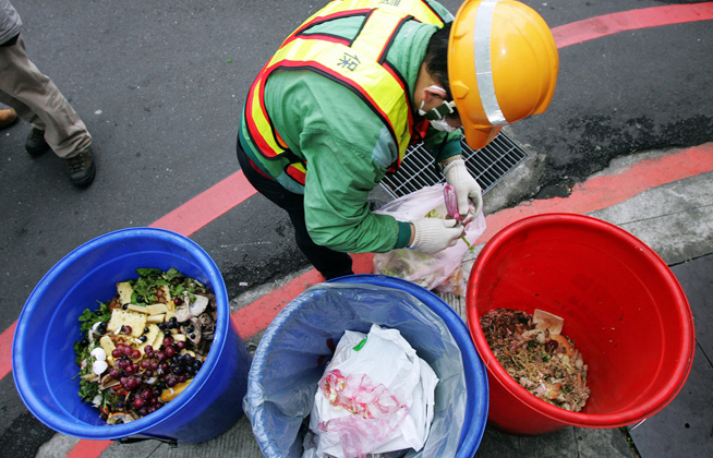 Sampah: Apa yang Bisa Dicontoh Jakarta dari Taipei? Sampah: Apa yang Bisa Dicontoh Jakarta dari Taipei?