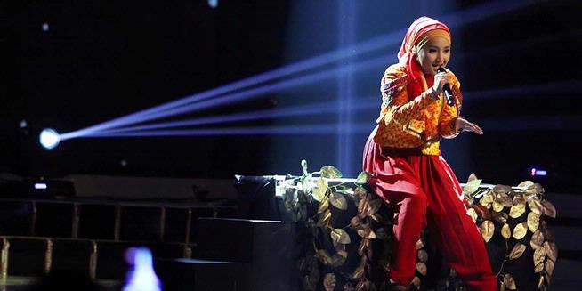 Gala Gila Panggung Grand Final X Factor Mengantar Kemenangan Fatin Shidqia Lubis Gala Gila Panggung Grand Final X Factor Mengantar Kemenangan Fatin Shidqia Lubis