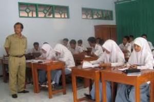Kurikulum 2013; Pembaharuan Metode dan Pengembangan Karakater Kurikulum 2013; Pembaharuan Metode dan Pengembangan Karakater