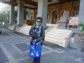 Pergilah Kekasih Hati, Kejarlah Keinginanmu... Pergilah Kekasih Hati, Kejarlah Keinginanmu...