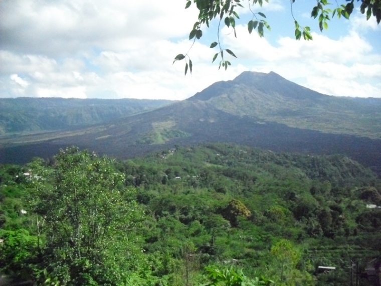 Pendakian Gunung Batur; Kintamani Bali Sebuah Catatan Perjalanan Solo Trip (III) Pendakian Gunung Batur; Kintamani Bali Sebuah Catatan Perjalanan Solo Trip (III)