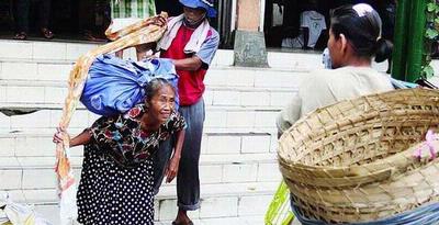 Perempuan Jasa Punggung, Perempuan Perkasa Perempuan Jasa Punggung, Perempuan Perkasa