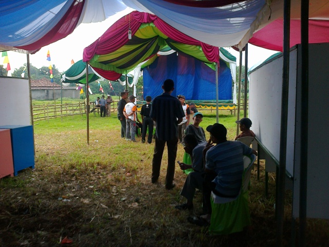 Desa Cipeucang, Cileungsi, Sukses Selenggarakan Pilkades 2013 Desa Cipeucang, Cileungsi, Sukses Selenggarakan Pilkades 2013