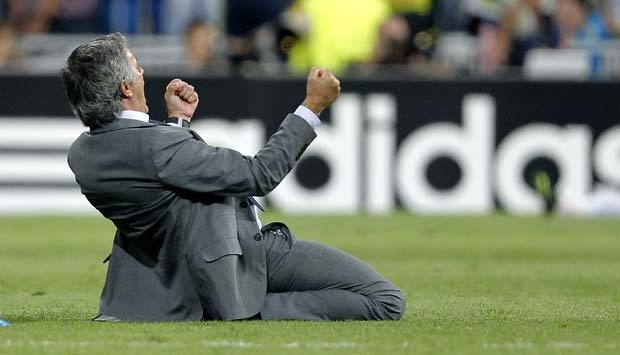 Mourinho, "Manusia Setengah Dewasa"? Mourinho, "Manusia Setengah Dewasa"?