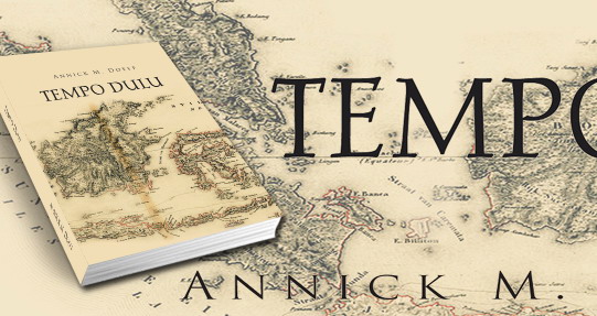 Duh, Asyiknya Membaca Buku Indonesia Tempo Dulu Duh, Asyiknya Membaca Buku Indonesia Tempo Dulu