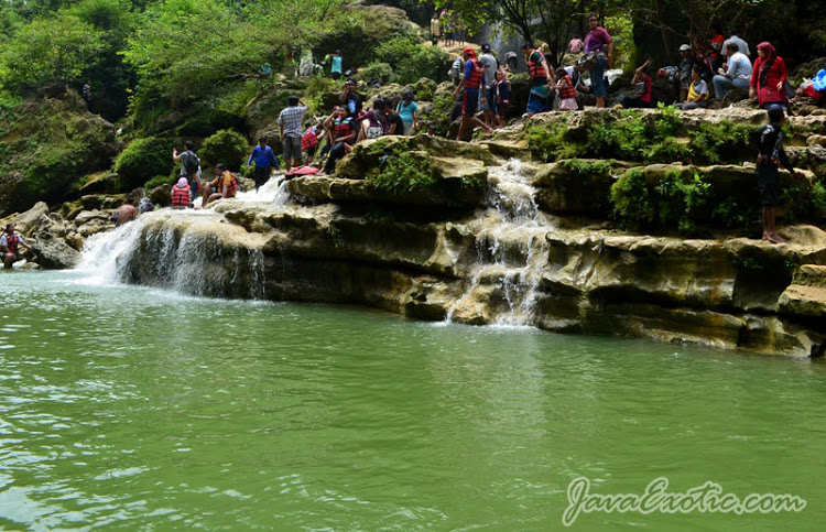 Air Terjun Sri Gethuk; Grand Canyon Ala Gunungkidul Air Terjun Sri Gethuk; Grand Canyon Ala Gunungkidul