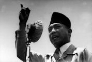 Menyusun Teks Pidato Ketua Panitia dan Ketua Organisasi Menyusun Teks Pidato Ketua Panitia dan Ketua Organisasi