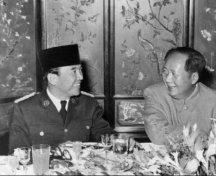 Orang Idealis Vs Orang Realistis Orang Idealis Vs Orang Realistis