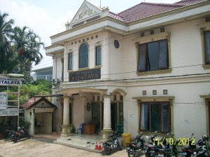 RSIA " Vitalaya" Pamulang Melayani Penuh Kasih. RSIA " Vitalaya" Pamulang Melayani Penuh Kasih.