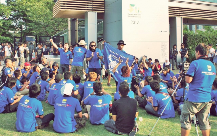 The Jakmania dan Viking Persib Bentrok di Tokyo? The Jakmania dan Viking Persib Bentrok di Tokyo?