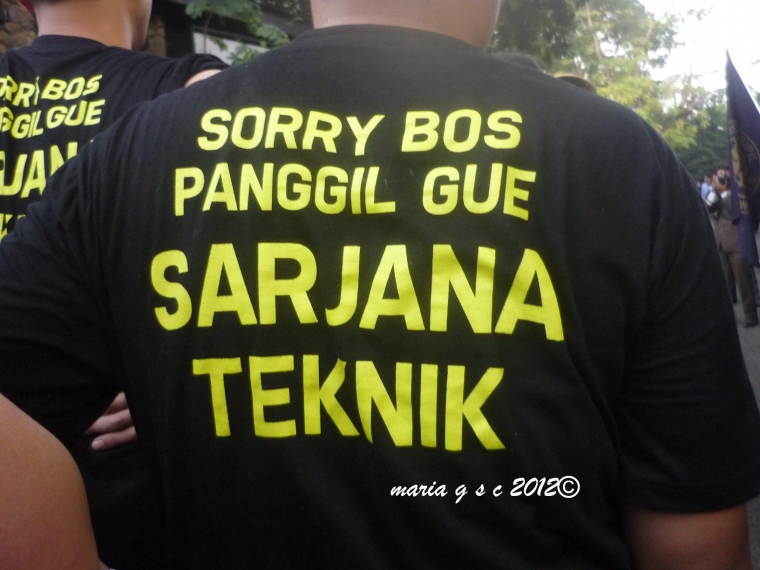 Sorry Bos, Panggil Gue Sarjana Teknik Sorry Bos, Panggil Gue Sarjana Teknik