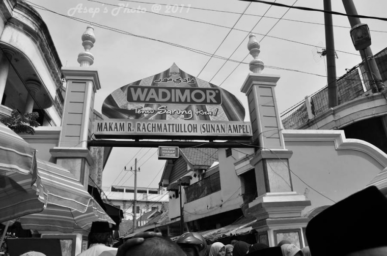Liputan Foto - Makam Sunan Ampel Liputan Foto - Makam Sunan Ampel
