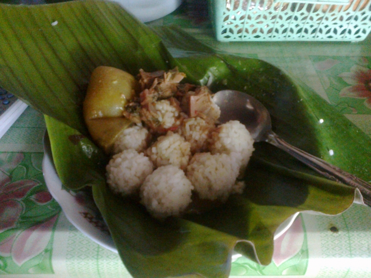 Nasi Penggel, Kuliner Khas Kebumen yang Hampir Punah Nasi Penggel, Kuliner Khas Kebumen yang Hampir Punah