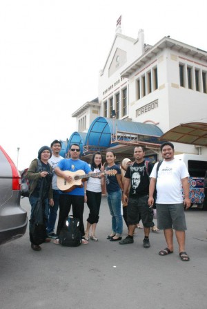 Jalan-jalan ke Cirebon (Bagian ke-1 dari 2) Jalan-jalan ke Cirebon (Bagian ke-1 dari 2)