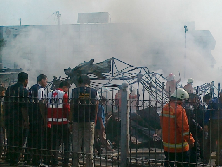 Kebakaran di Kramat Jati, Jakarta Timur Kebakaran di Kramat Jati, Jakarta Timur