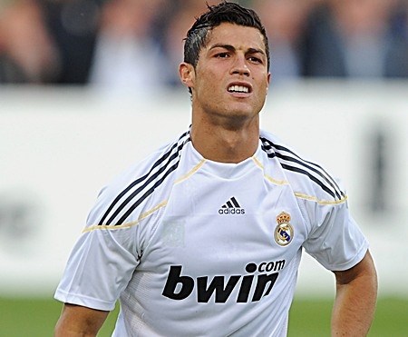 Gila CR7 Minta Gaji Rp 6 Milliar Lebih Seminggu Gila CR7 Minta Gaji Rp 6 Milliar Lebih Seminggu