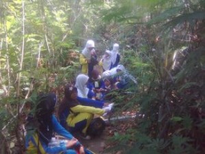 Mengisi Acara Kemah Dengan Sesuatu Yang Bermanfaat Mengisi Acara Kemah Dengan Sesuatu Yang Bermanfaat