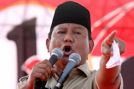 Prabowo Rujuk dengan Titiek Soeharto? Prabowo Rujuk dengan Titiek Soeharto?