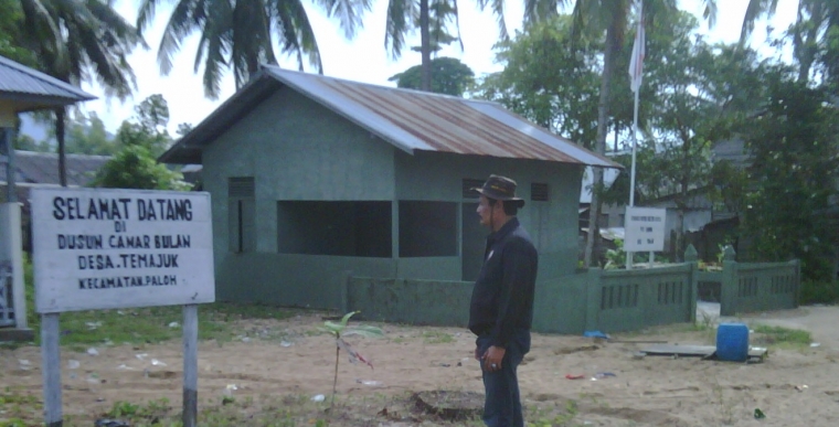 Temajuk, Sepotong 'Surga' Antara Indonesia - Malaysia (Bagian I) Temajuk, Sepotong 'Surga' Antara Indonesia - Malaysia (Bagian I)