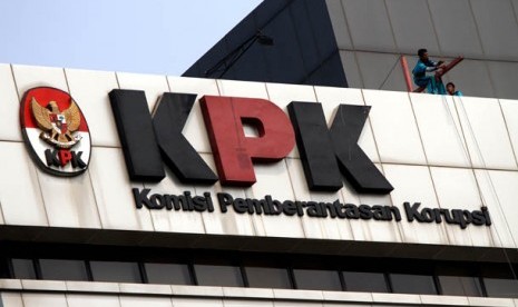 Refleksi KPK dan Korupsi 38 Artikel El Jeffry Refleksi KPK dan Korupsi 38 Artikel El Jeffry