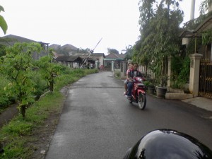 Menelusuri Batas Propinsi DKI Jakarta-Banten Menelusuri Batas Propinsi DKI Jakarta-Banten