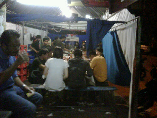 Bukan Rumor, Bukan Gosip.., Pallubasa Serigala...! (Wisata Kuliner di Makassar) Bukan Rumor, Bukan Gosip.., Pallubasa Serigala...! (Wisata Kuliner di Makassar)