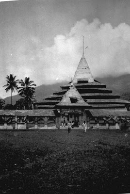 Berlayar Demi Rempah-rempah (2) Berlayar Demi Rempah-rempah (2)