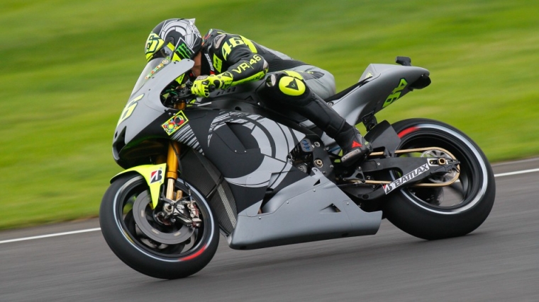 Foto Terbaru Rossi di Tim Yamaha Foto Terbaru Rossi di Tim Yamaha