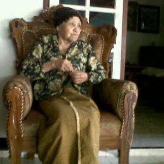 Ibunda Cak Nun Berpulang Ibunda Cak Nun Berpulang