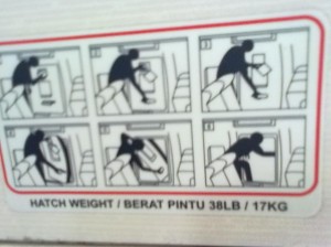 Pintu Darurat Pesawat, Dibenci dan Dicari Pintu Darurat Pesawat, Dibenci dan Dicari