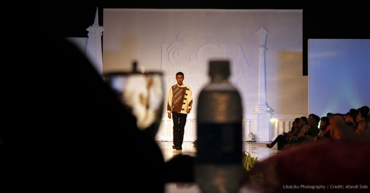 Potret: Jogja Fashion Week 2012 Potret: Jogja Fashion Week 2012