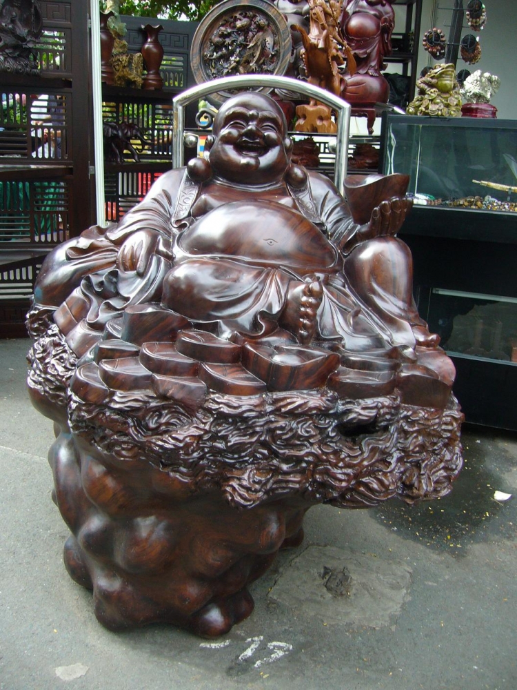 Karya Patung Kayu dari Viet Nam Karya Patung Kayu dari Viet Nam