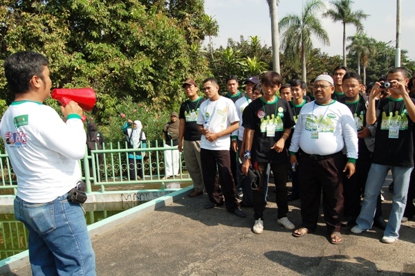 Catatan Harian Seorang Guru: Yuk Kita Lawan Kemalasan Diri! Catatan Harian Seorang Guru: Yuk Kita Lawan Kemalasan Diri!