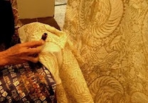 Ibu, Aku Ingin Belajar Membatik Ibu, Aku Ingin Belajar Membatik