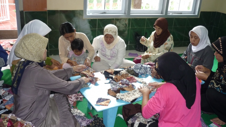 Perempuan dan Social Entrepreneurship Perempuan dan Social Entrepreneurship