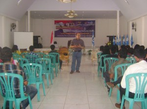 Komisi Yudisial RI Berikan Pelatihan Pengawasan Terhadap Hakim kepada Anggota GMKI Komisi Yudisial RI Berikan Pelatihan Pengawasan Terhadap Hakim kepada Anggota GMKI