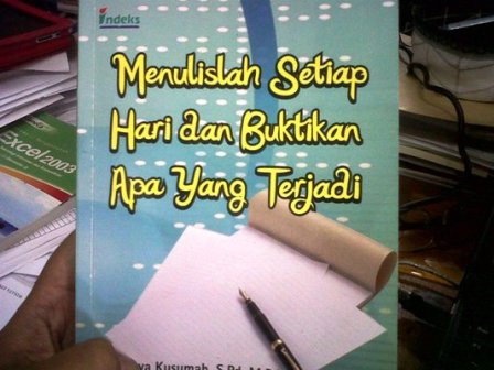 Tips Jitu Agar Naskah Bukumu Diterima Oleh Penerbit Besar Tips Jitu Agar Naskah Bukumu Diterima Oleh Penerbit Besar